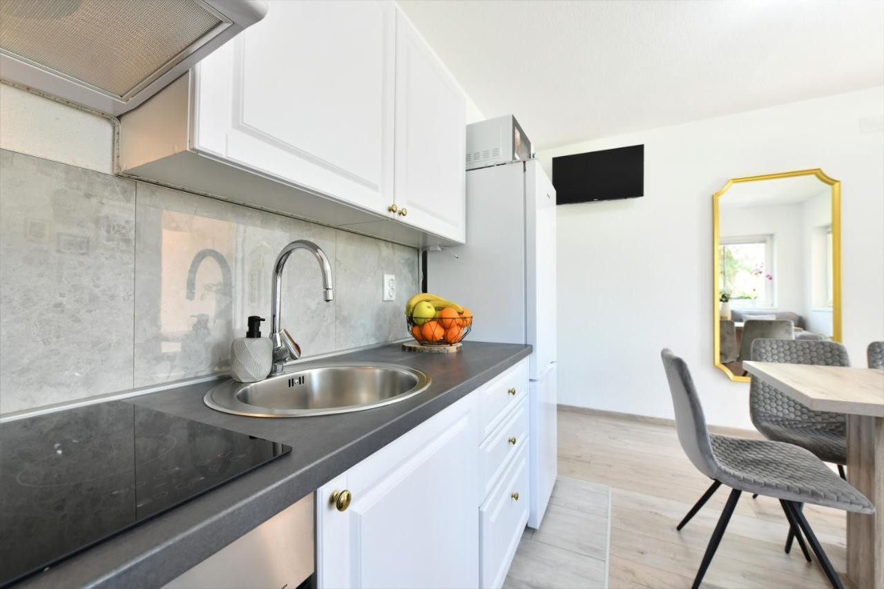 Apartments Green Linden Rakovica Exterior photo